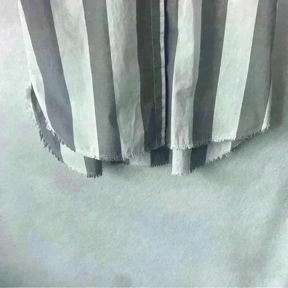 Chelsea & Theodore Women's Grey‎ White Striped Button Up T Shirt Dress Size S - Picture 11 of 13